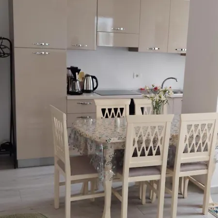 Vigga * Golem (Tirana)